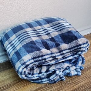The Big One Blue Plaid Blanket Full Queen